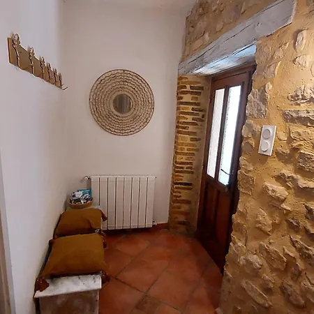 Maison De Village Sur 2 Etages A Venejan 4 Personnes Extérieur photo